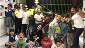Uno viaja a dar, pero regresa con las manos llenas de oro