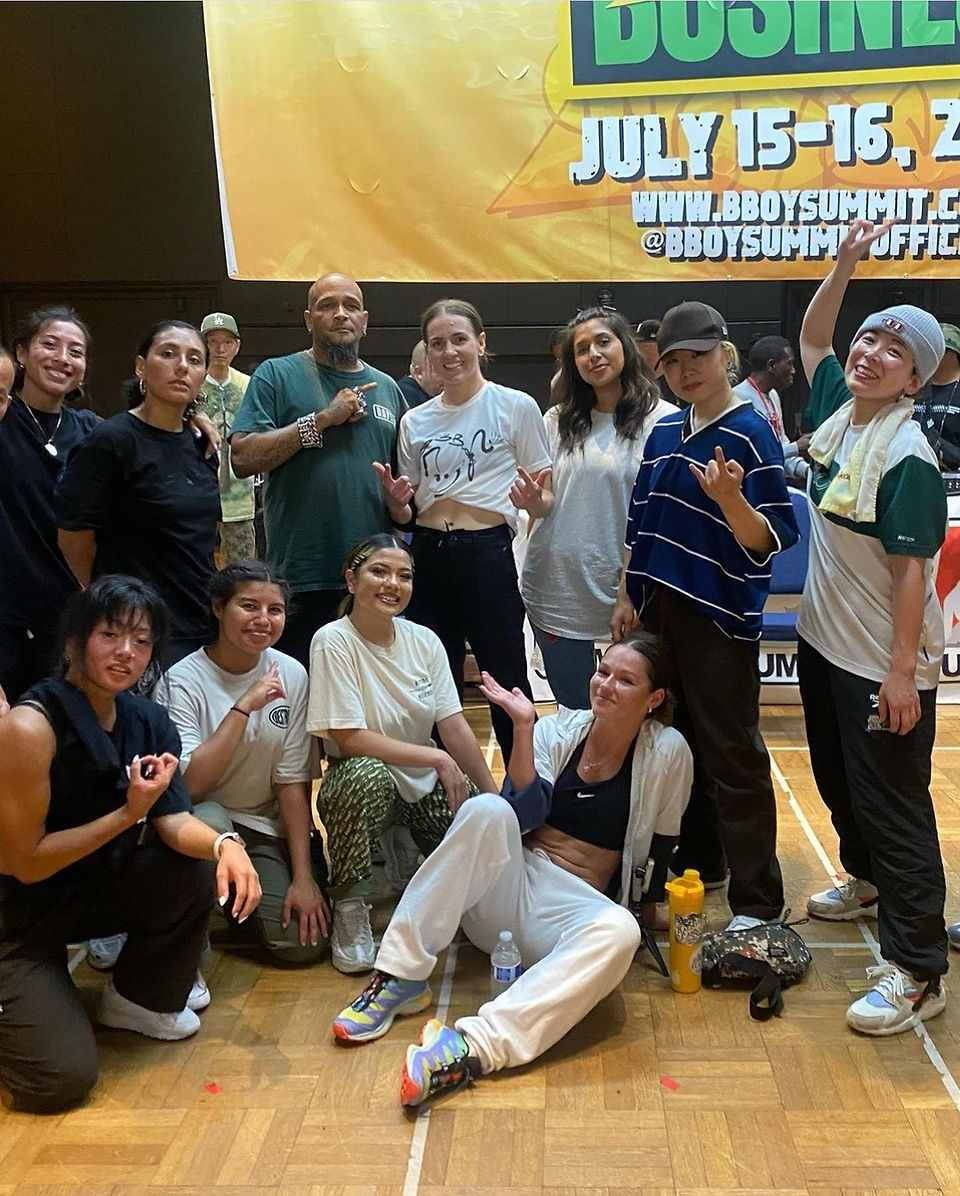 7toSmoke Bgirl invites