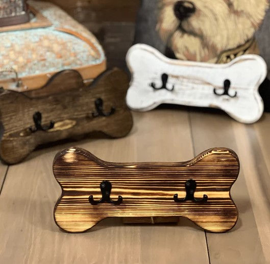 Thumbnail: Dog Bone Leash Holder