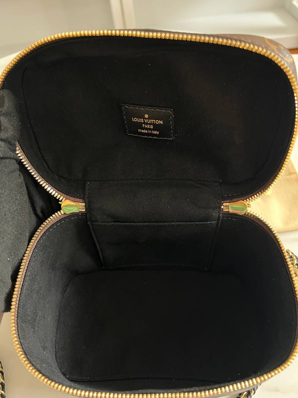 Thumbnail: Vanity Sling Bag Monogram Reverse