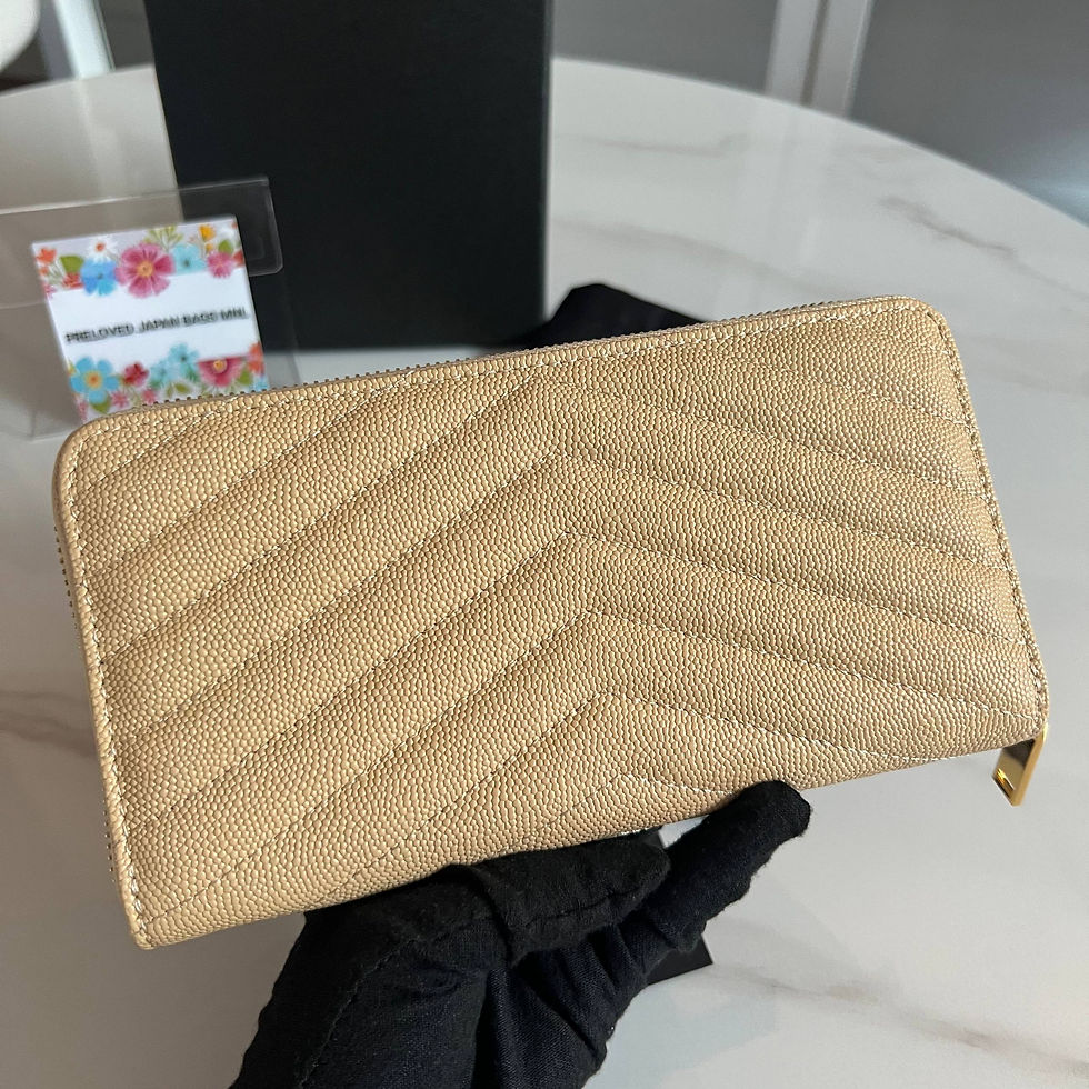 Thumbnail: Cassandre Zip-Around Wallet Beige w/ GHW