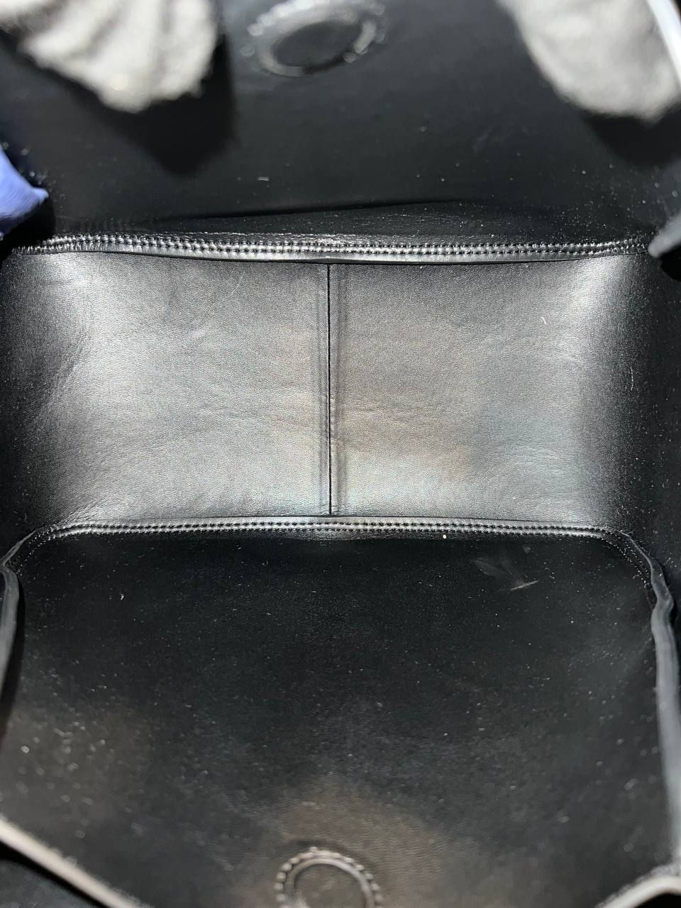 Thumbnail: Blue Leather Medium Shoulder Bag