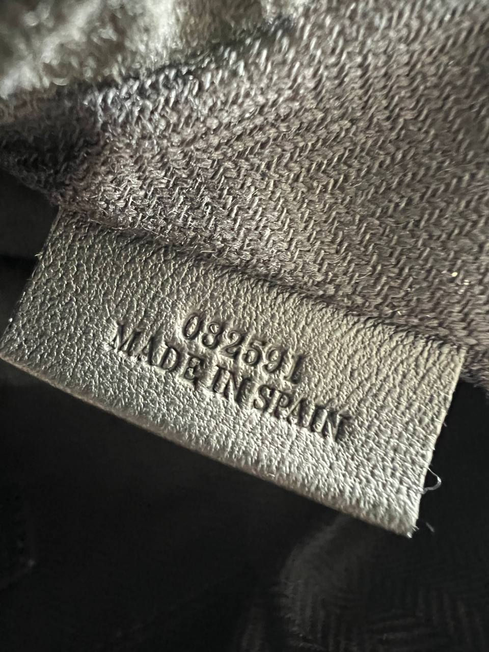 Thumbnail: Loop Supple Black Sling Bag