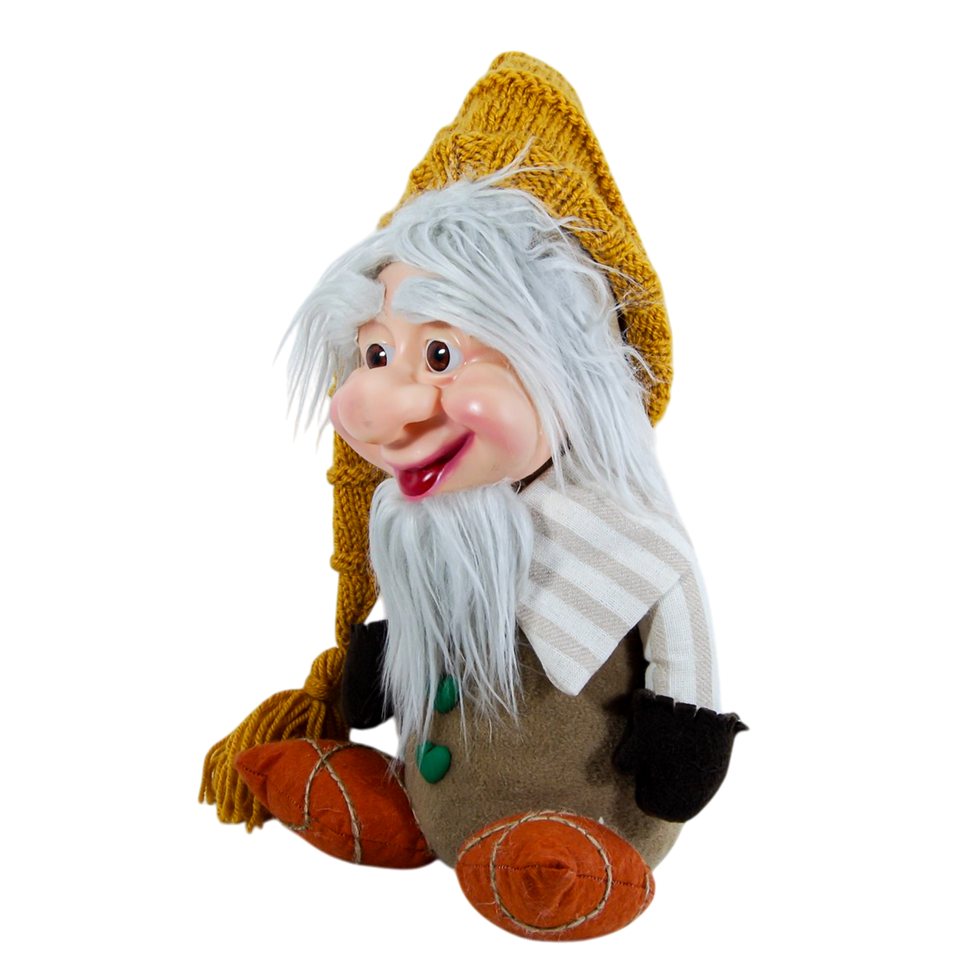 Hardal sarısı şapkanın gerçekçi ilmek dokusunu ve el yapımı boyama detaylarını gösteren makro çekim.