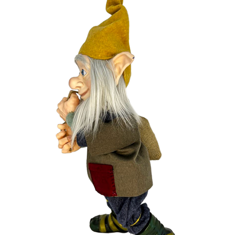 3D Figür - Çuval Ta şıyan Bereket Cüce Figürü - Sol Görünüm