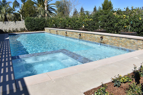 Custom Swimming Pools