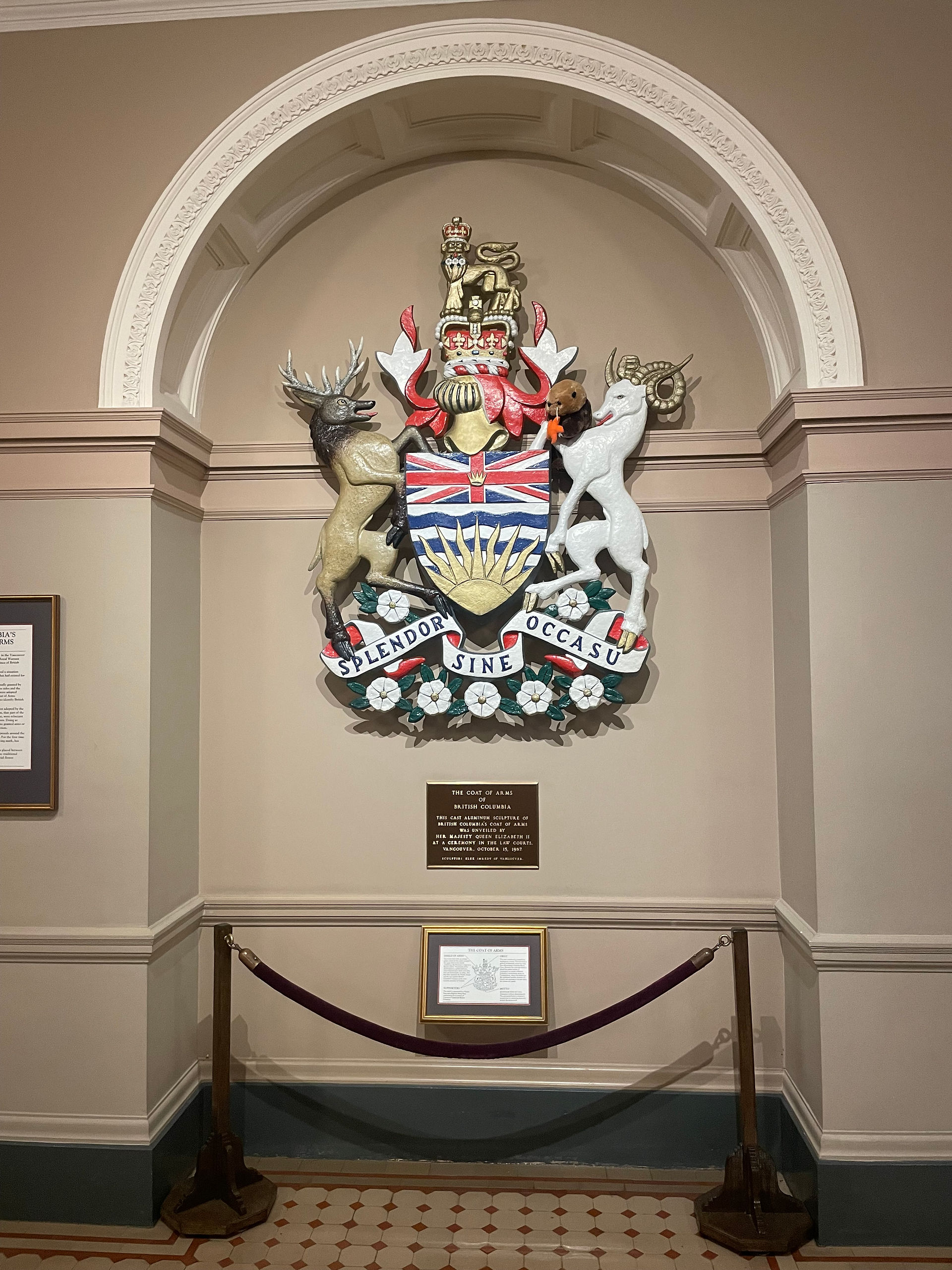 Vancouver Island - Victoria - BC Coat of Arms