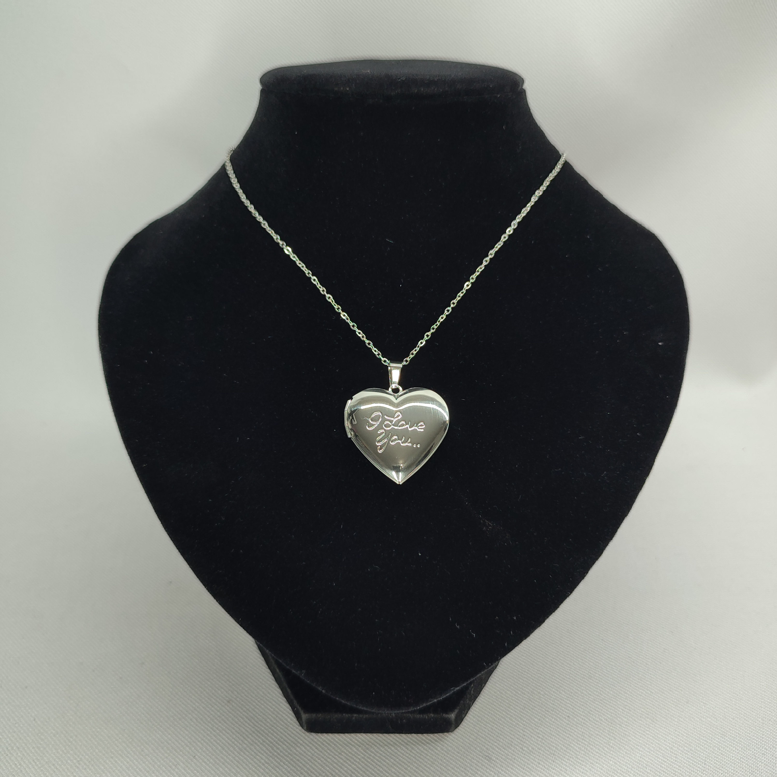 Collar Relicario I Love You