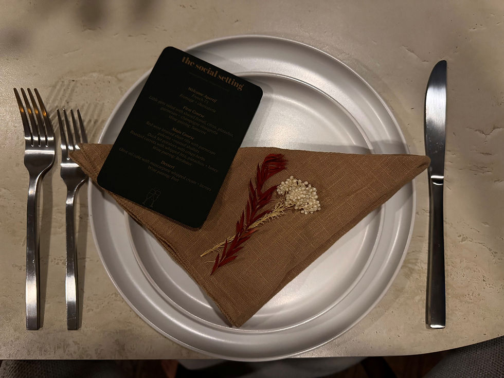 table setting dinner party