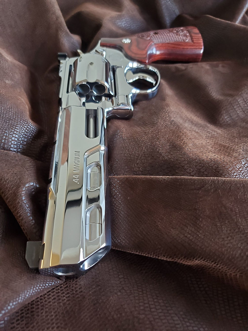 Mirror Polished S&W 629 Competitor