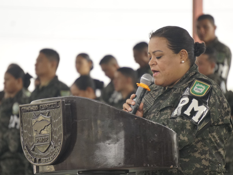 Comandante de la PMOP resalta logros y hace entrega de reconocimientos