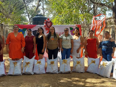 AEOFFAA realiza importante donación en centro educativo de El Paraíso 