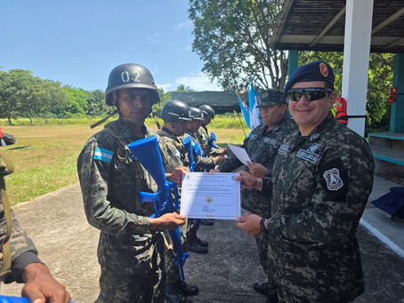Fuerza Naval de Honduras gradúa a nuevos Técnicos Especialistas en Armas