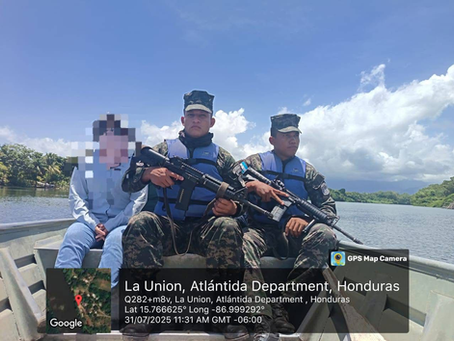 Fuerzas Armadas realizan patrullaje fluvial en área protegida de Cuero y Salado