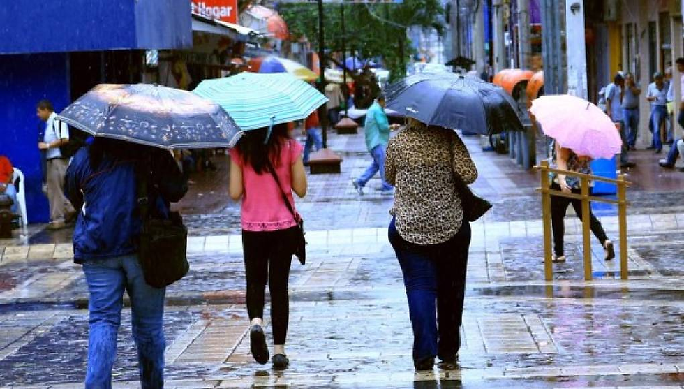 Nuevo frente frío provocará tres días de lluvias y descenso de temperaturas