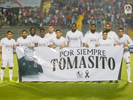 Olimpia empata agónicamente el clásico nacional 2-2 ante Motagua