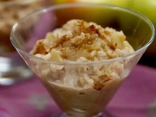 Creamy Apple Cinnamon Rice Pudding