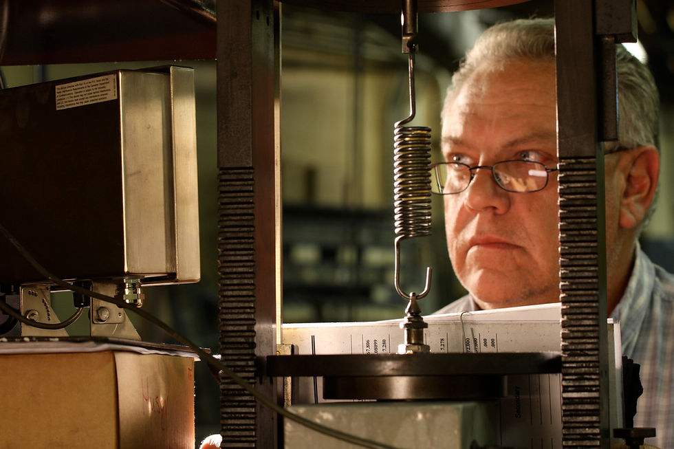 Extension spring forces being checked by Robbie 2006