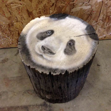Panda sur buche | Artiste connu peintre | Yan Pigeon