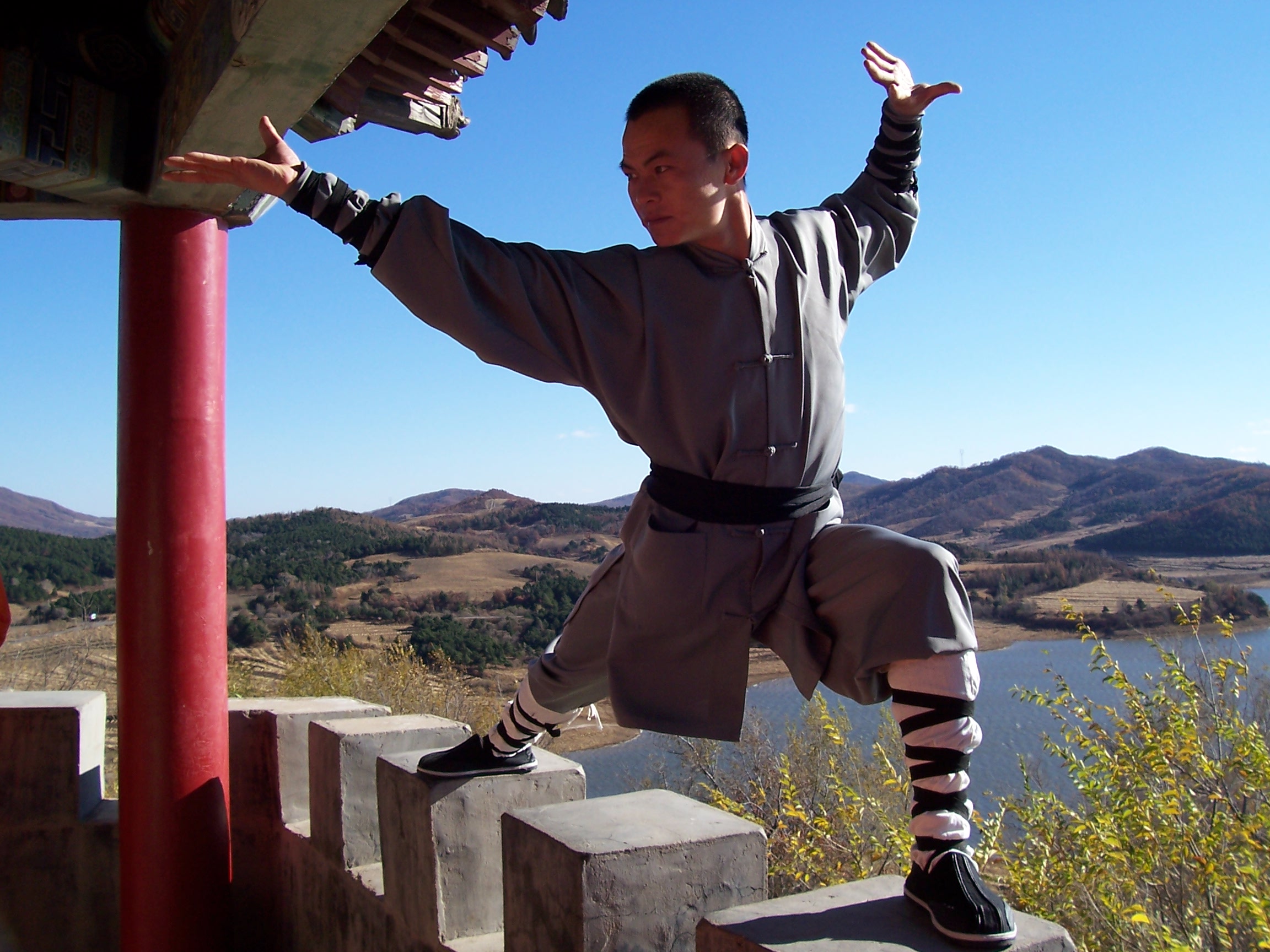 Sifu Shaolin Pose