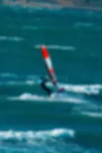 Szaleństwo na Jeziorze Kopań (Windsurfing i Kitesurfing)