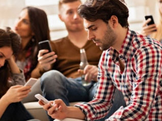 Redes Sociais e Ansiedade: Desvendando a Conexão