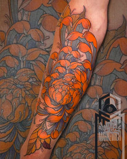 CHRYSANTHEMUM