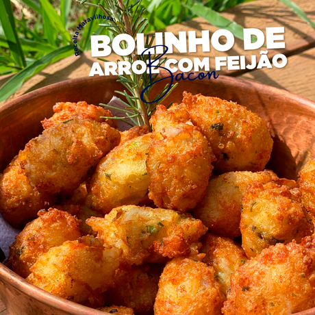Bolinho de Arroz com Feijão e Bacon