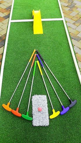 Louez nos pistes de mini-golf pour animer vos évènements (1 à 9 pistes)