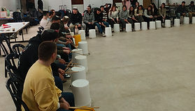 סדנת תיפוף על דליים לחינוך מיוחד