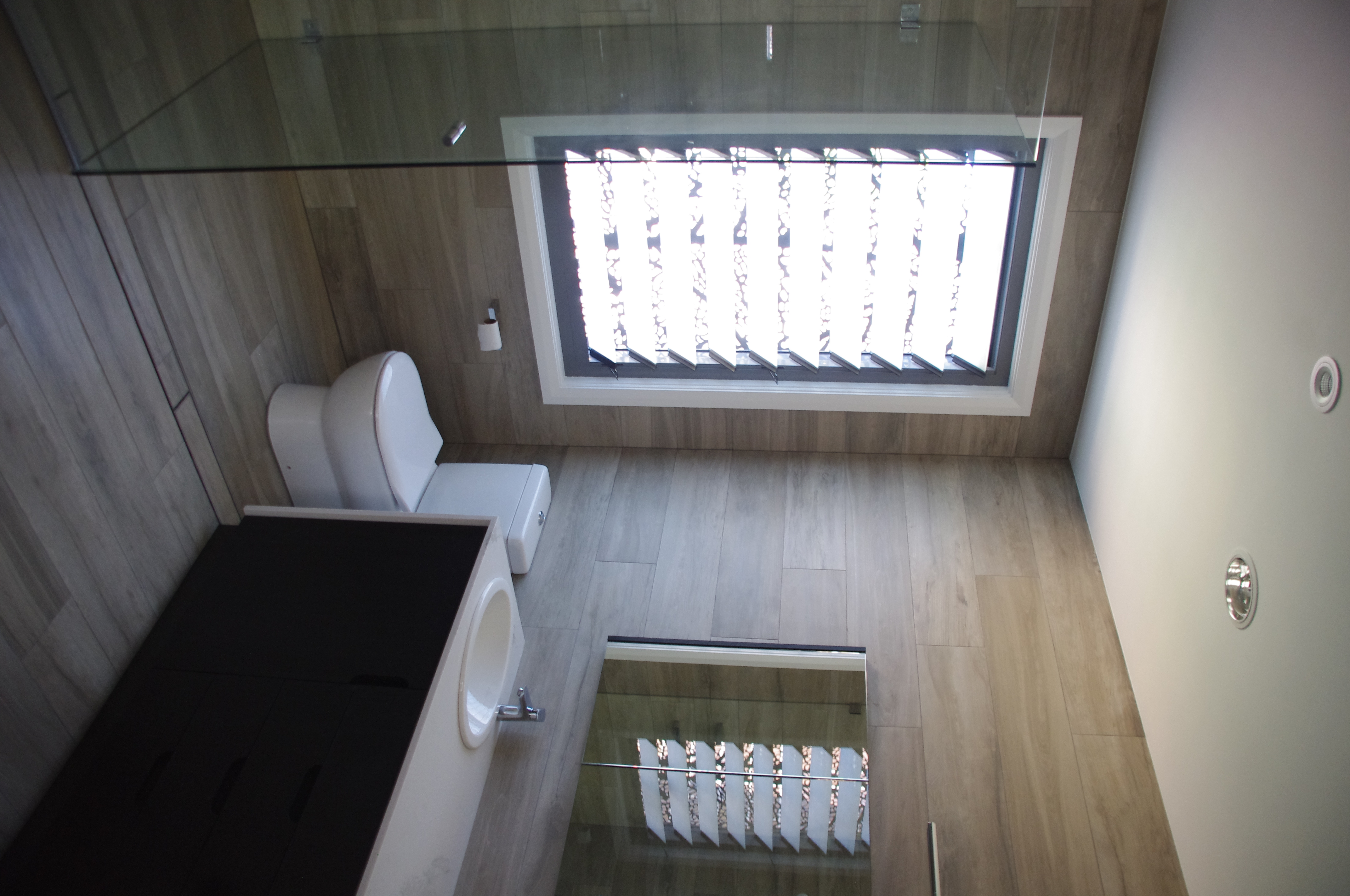 Ensuite
