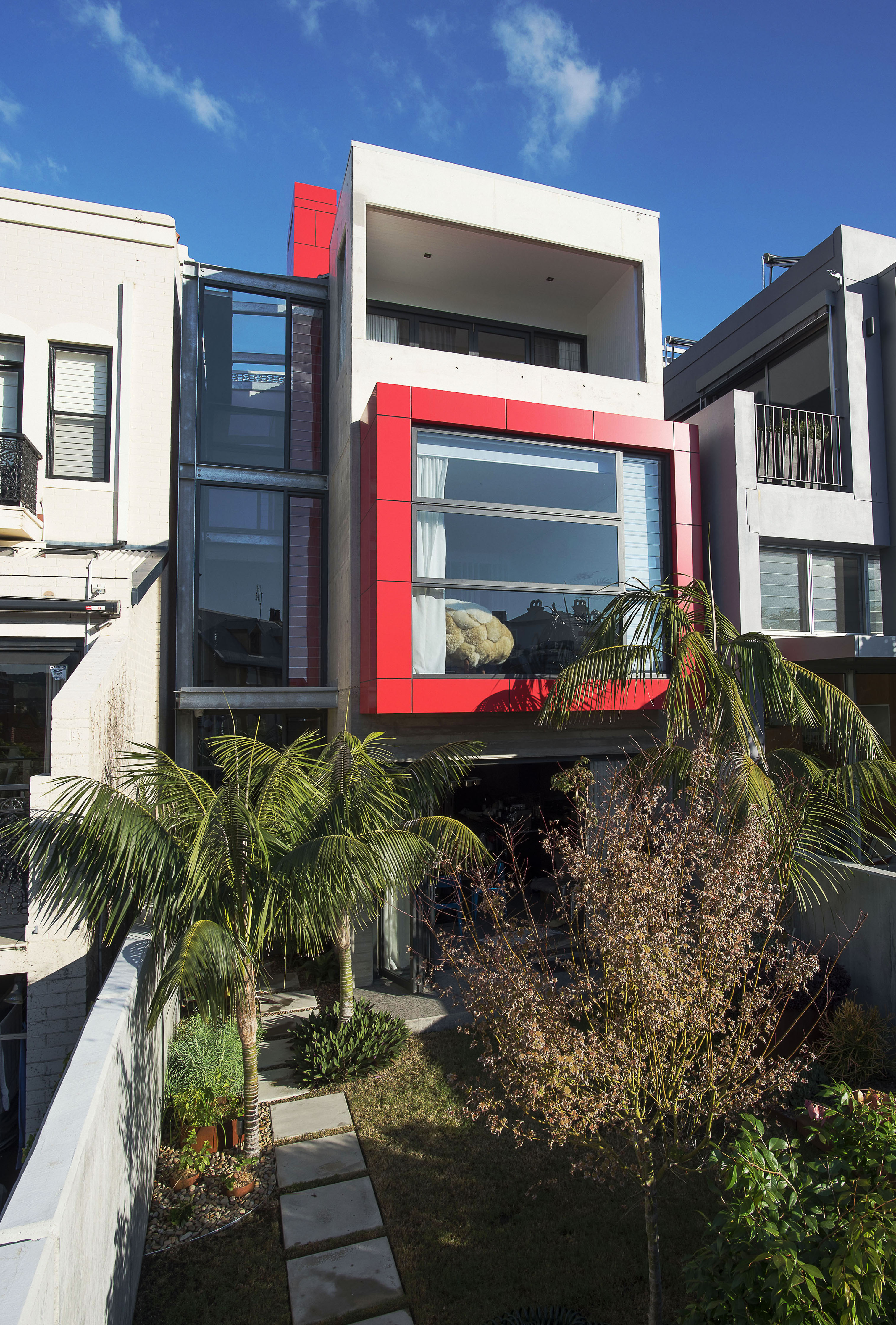 Rear lane Contemporary Addition
