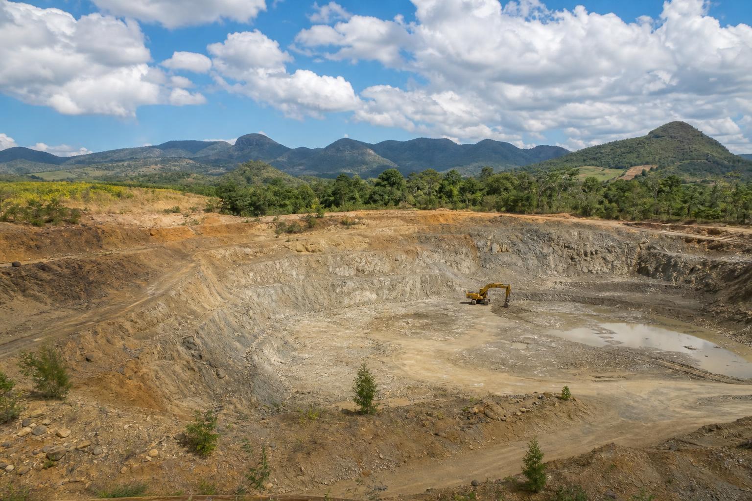 Site minier à Madagascar lié aux terres rares