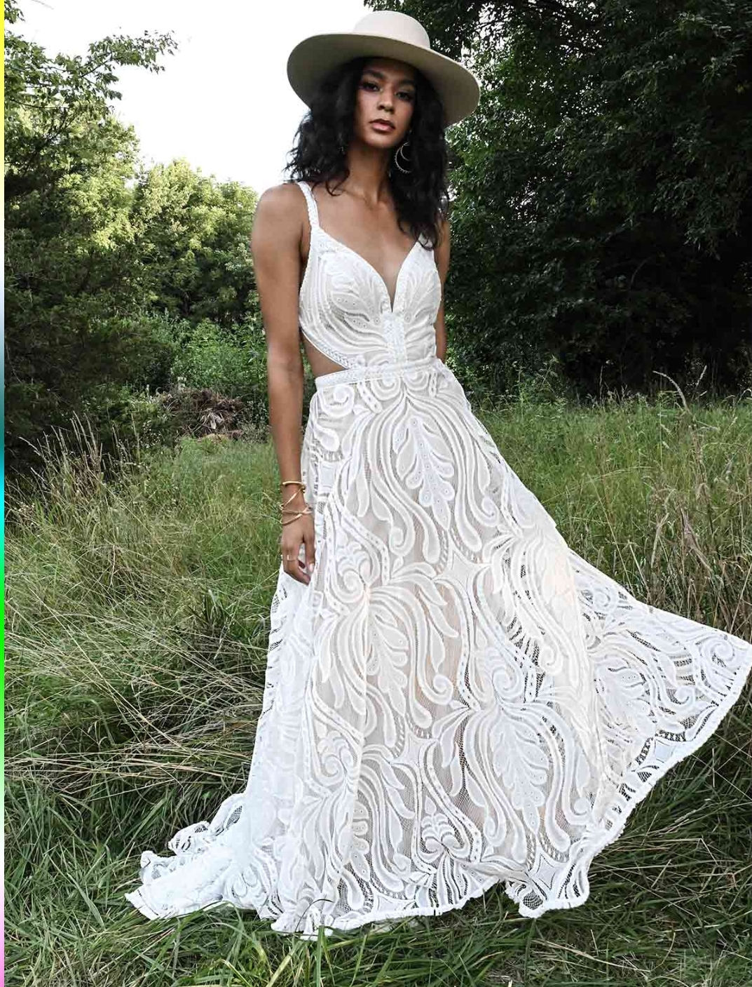 All Who Wander Size 4