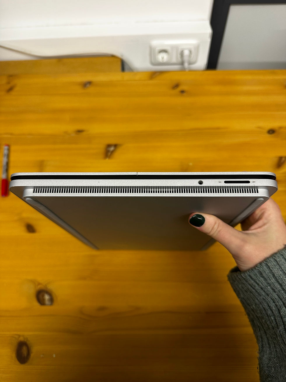 Thumbnail: Microsoft Surface Laptop Studio 32GB / 1 TB – gebraucht