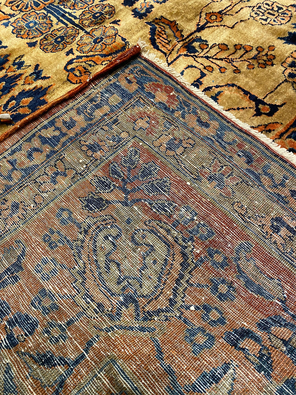 Thumbnail: Wool Antique Persian Rug Saruk Mohajeran | 8.8 X 11.10