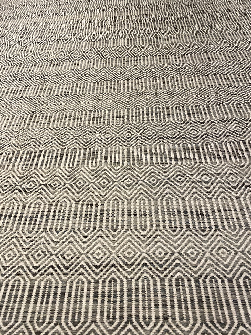 Thumbnail: Wool Indian Flat Weave Rug | 8.1 X 9.10