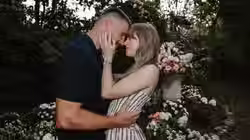 taylor-swift-travis-kelce-engaged.jpg