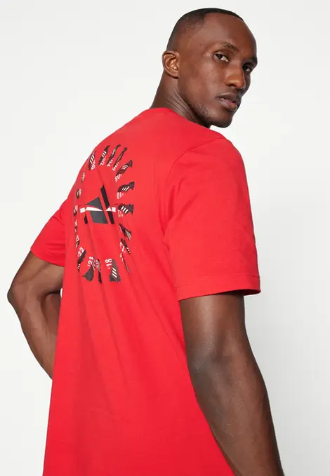 Predator Graphic t-shirts