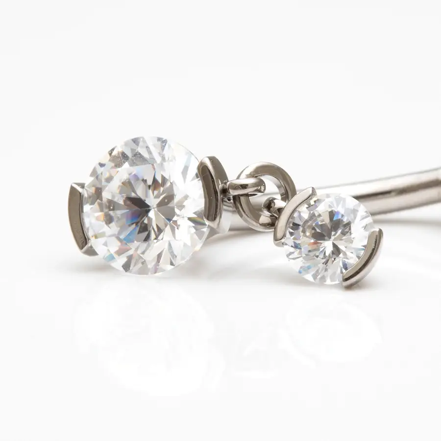 Miniaturbild: Bauchnabelpiercing Schmuck für Floating Navel Piercing