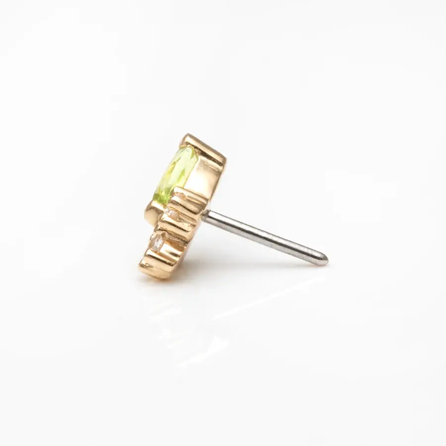 Miniaturbild: Grünes Helix Piercing von Junipurr Midori