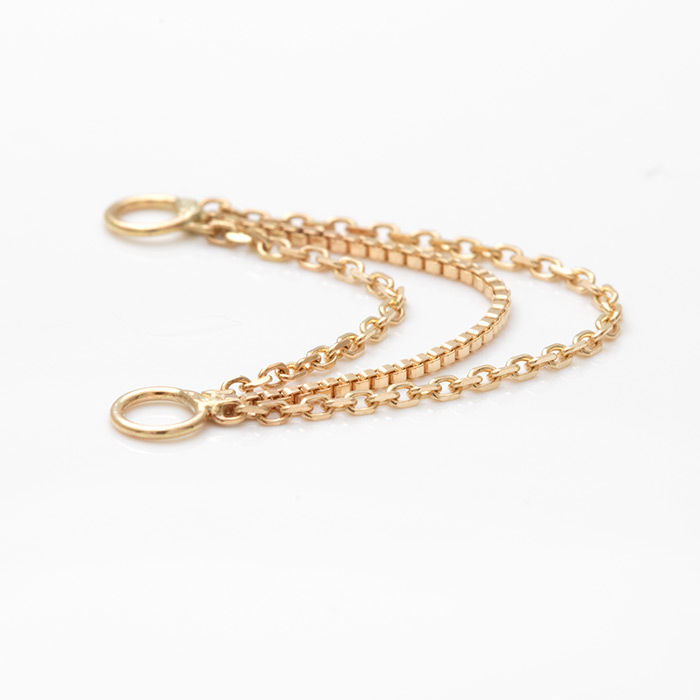 Miniaturbild: Piercing Kettchen aus Gelbgold für Ohr Piercing