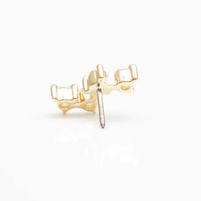 Thumbnail: Piercingschmuck aus Gold für Helix Piercing