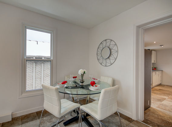 30 Main St N Waterdown-18.JPG