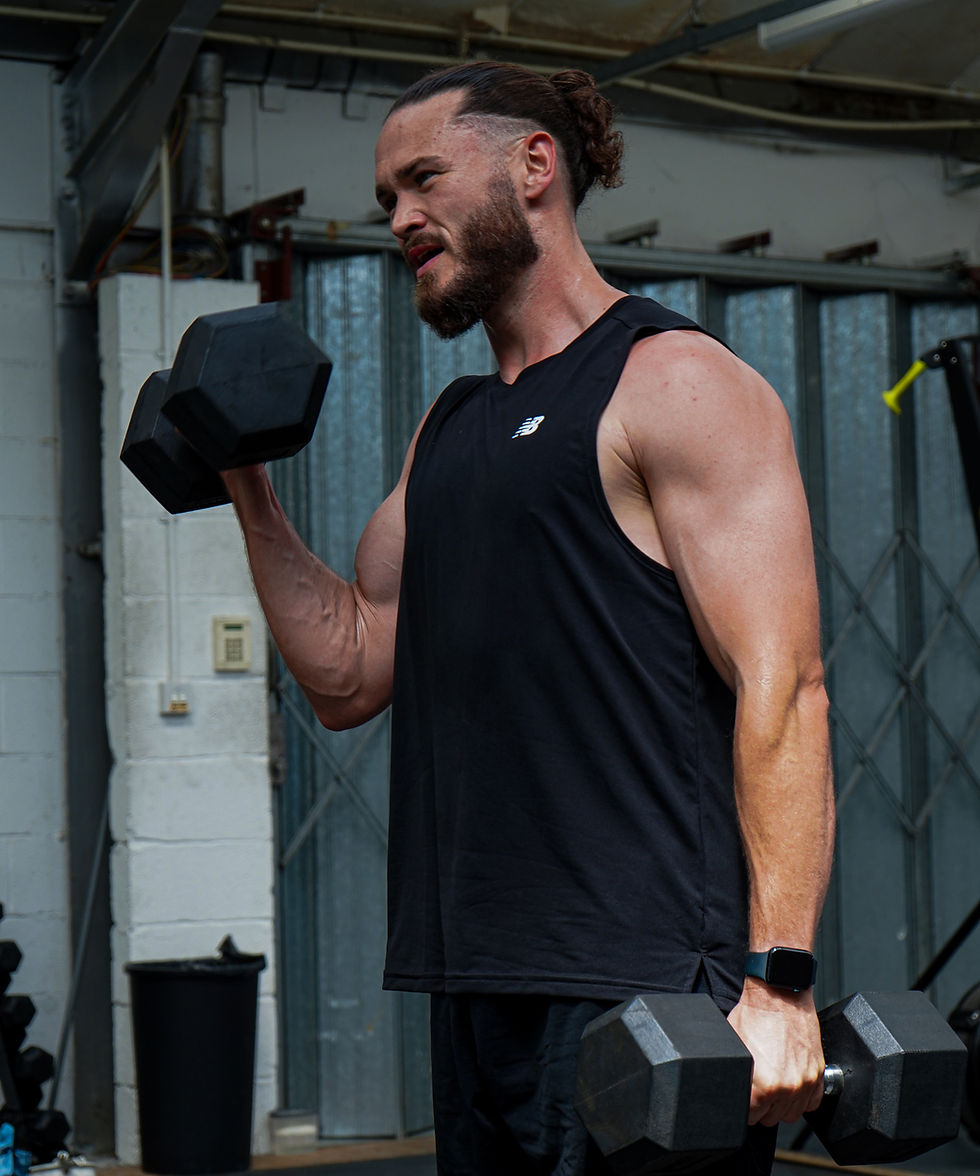 Lifting Through a Marathon Block: How I Hold My Strength Without Wrecking My Running