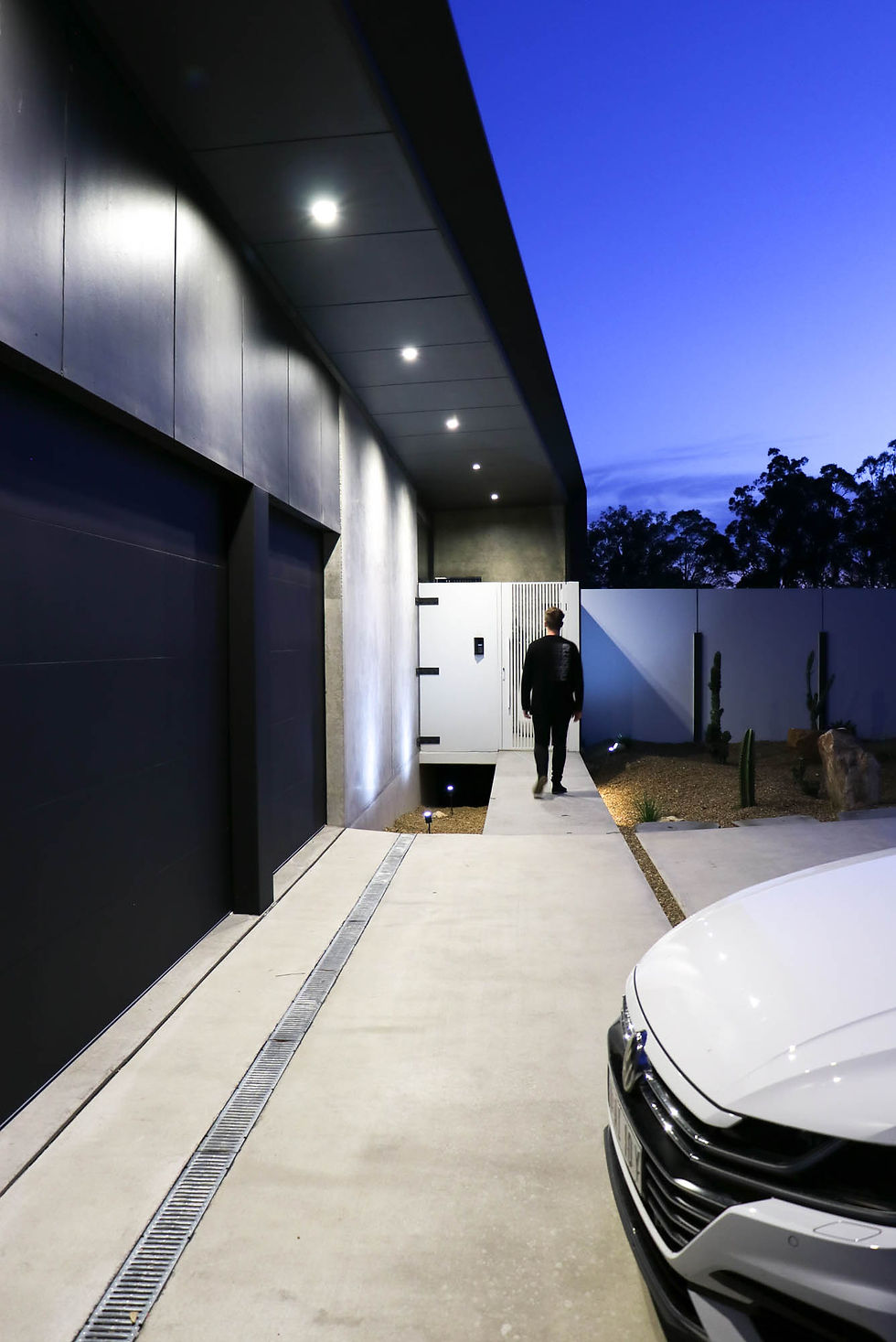 NEILL Residence SM-15