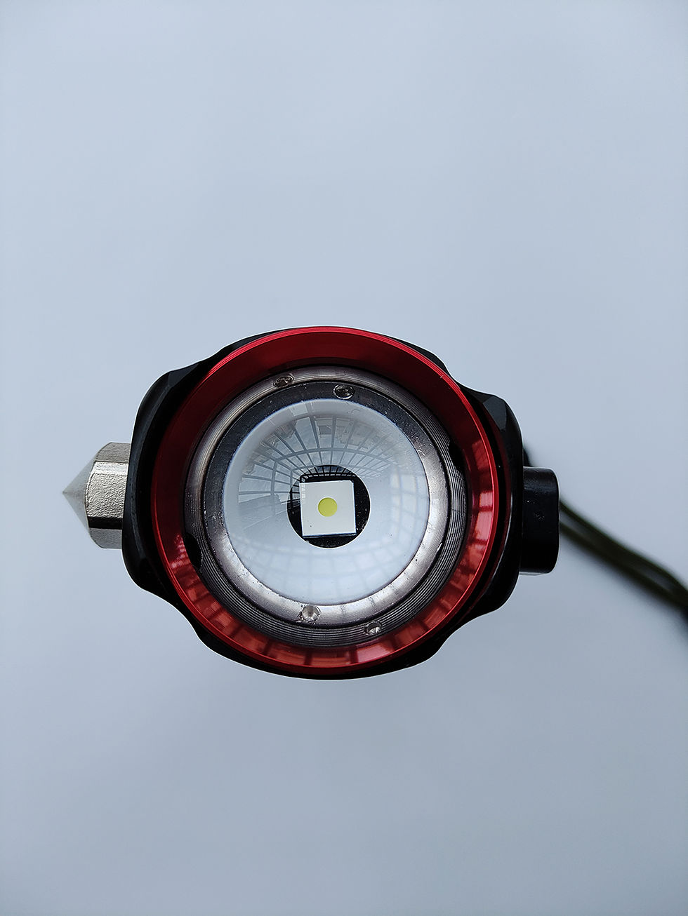 Miniatura: Lanterna Tática LED Recarregável