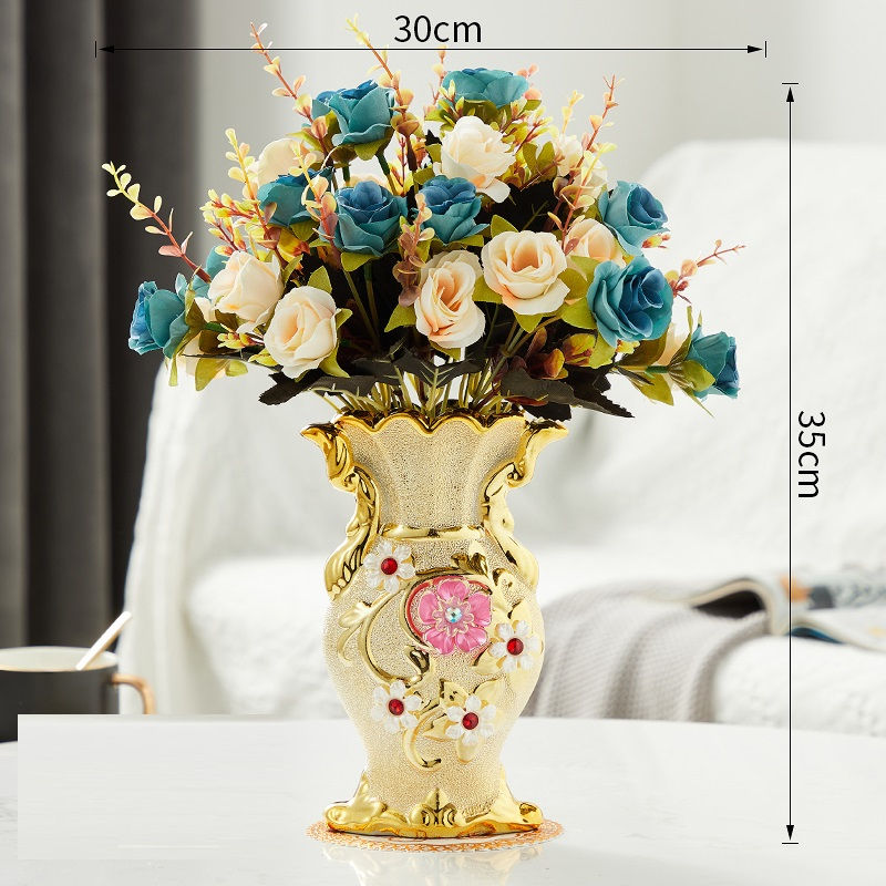 Arranjo Floral com Vaso Vintage Dourado