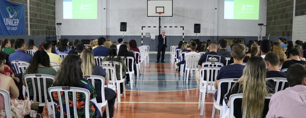 Alunos de Medicina Veterinária UNICEP