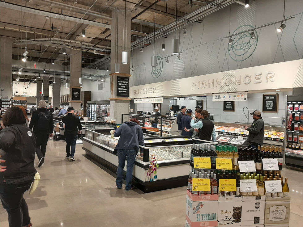 Departmental decor package for walls and columns.